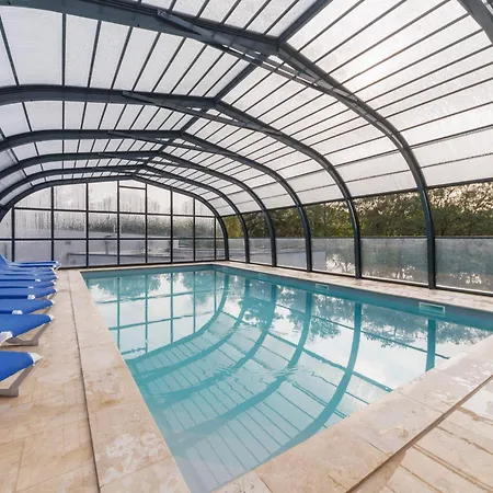 Chalet Les Demeures Du Saint-Remy-sur-Durolle
