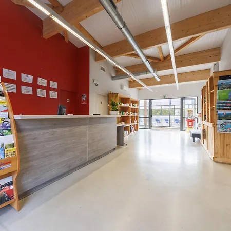 בקתה Les Demeures Du Saint-Rémy-sur-Durolle