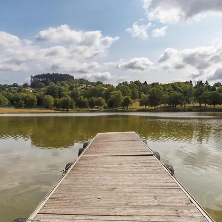 בקתה Les Demeures Du